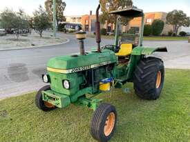 Tractor John Deere 1750 3PL 50HP ROPS - picture2' - Click to enlarge