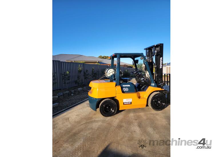 New 2008 Toyota Toyota Forklift 4T Low Hours Counterbalance Forklifts ...