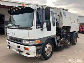 2002 Hino FF1J - picture0' - Click to enlarge