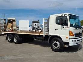 Hino FM1J - picture0' - Click to enlarge