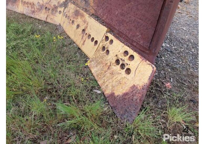 Used Caterpillar D11 Utility Dozer Blade Dozer in , Listed on Machines4u