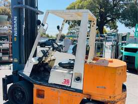 NISSAN 3.5T 6.7M LIFT PETROL FORKLIFT SIDE SHIFT - picture0' - Click to enlarge