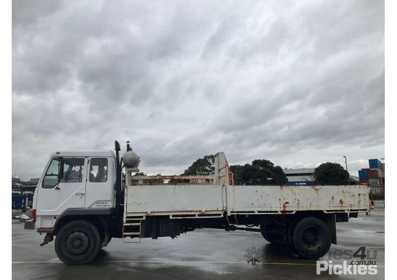 Buy Used Mitsubishi FM557 Cab Chassis In , - Listed On Machines4u