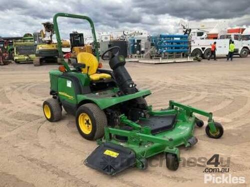 2013 John Deere 1445 Series II 4WD