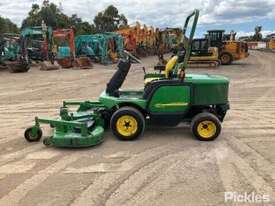 2013 John Deere 1445 Series II 4WD - picture1' - Click to enlarge