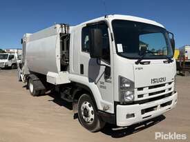 2010 Isuzu FSR 850 - picture0' - Click to enlarge