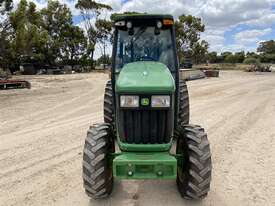 John Deere 5093 EN - picture2' - Click to enlarge