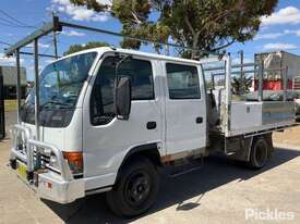 2001 Isuzu NPR - picture0' - Click to enlarge