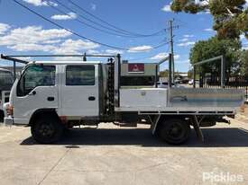 2001 Isuzu NPR - picture1' - Click to enlarge