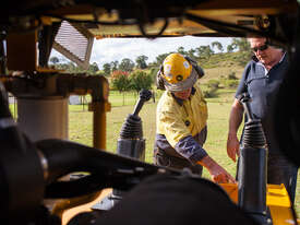 Skid Steer Loaders 3T - Perkins Engine + Range of Attachments - picture1' - Click to enlarge