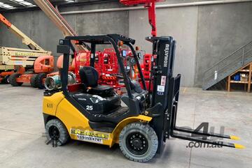 Komatsu   LPG Forklift