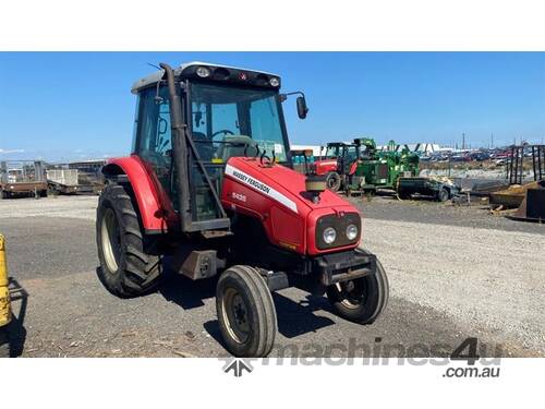 Massey Ferguson 5435