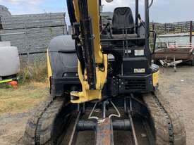 4.5T Yanmar Excavator  - picture2' - Click to enlarge