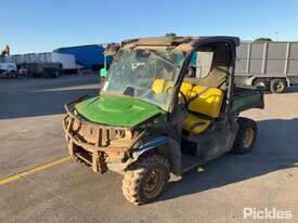 John Deere Gator - picture0' - Click to enlarge