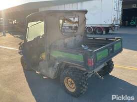 John Deere Gator - picture2' - Click to enlarge