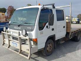 Isuzu NPR - picture0' - Click to enlarge