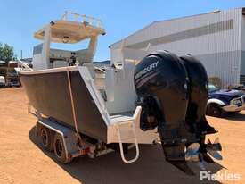 Sabrecraft 7000 XTREME Half Cabin Boat and Trailer Package - picture2' - Click to enlarge