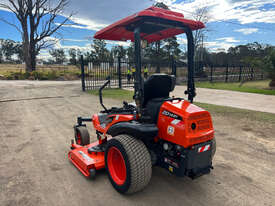 Kubota ZD1221 Zero Turn Lawn Equipment - picture2' - Click to enlarge