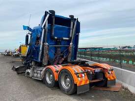 Freightliner Argosy - picture1' - Click to enlarge