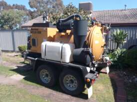 Vermeer VX30-250 Vacuum Excavator - Trailer Mounted (Only 2.8hrs usage) - picture0' - Click to enlarge