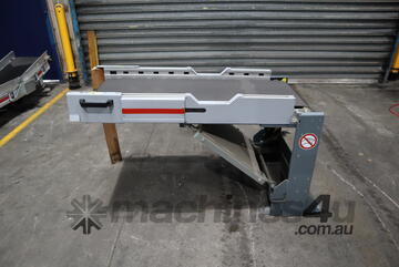 Swing Away Motorised Belt Conveyor - 1.2m long - Swisslog