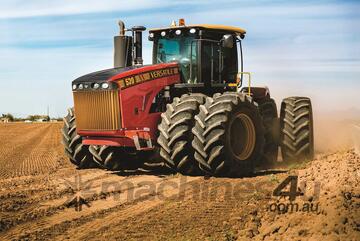 Versatile 4WD 425 Tractor