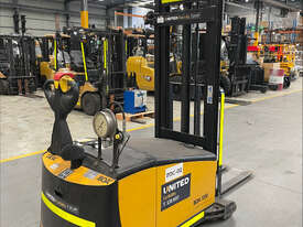 Sumi 1.2T Walkie Stacker  - picture0' - Click to enlarge
