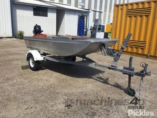 2010 Stacer Aluminium Punt