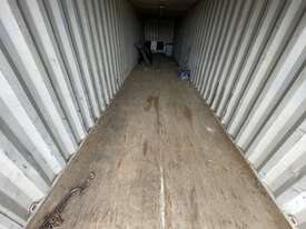 40ft Container and Contents - picture1' - Click to enlarge