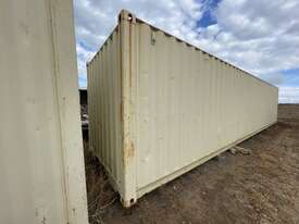 40ft Container and Contents - picture2' - Click to enlarge