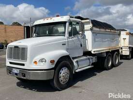 2004 Freightliner FL112 Tipper - picture1' - Click to enlarge