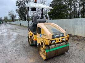 Volvo DD24 Vibrating Roller Roller/Compacting - Hire - picture1' - Click to enlarge