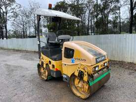 Volvo DD24 Vibrating Roller Roller/Compacting - Hire - picture2' - Click to enlarge