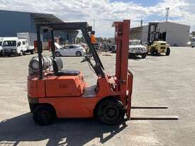 Mitsubishi Forklift - picture1' - Click to enlarge