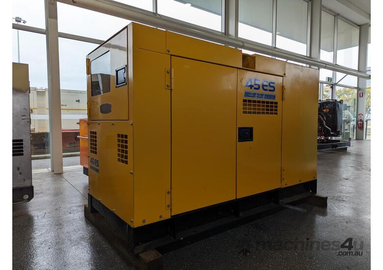 caption 40KVA Denyo Auto Start AMF Hino Powered Silenced Diesel Generator , VGC