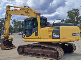 Used 2009 Komatsu PC200-8 Excavator - picture1' - Click to enlarge