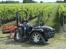 Antonio Carraro 4WD Tracked Tractor: MACH 4R - picture0' - Click to enlarge