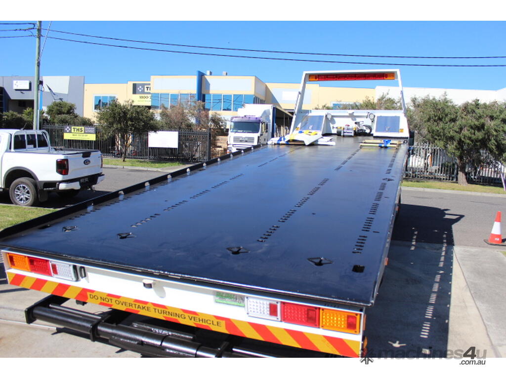 Buy New 2024 Hino FE 500 HINO FE 500 AUTOMATIC ON AIR SUSPENSION Tilt