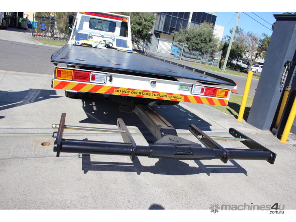 Buy New 2024 Hino FE 500 HINO FE 500 AUTOMATIC ON AIR SUSPENSION Tilt