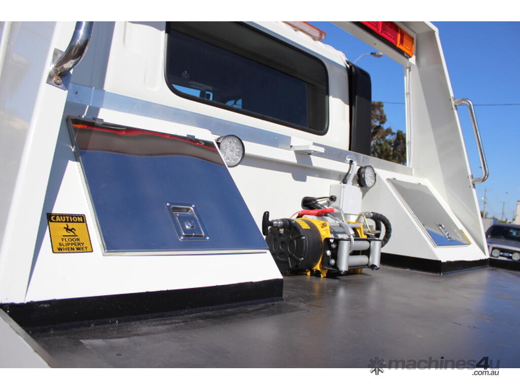 Buy New 2024 Hino FE 500 HINO FE 500 AUTOMATIC ON AIR SUSPENSION Tilt