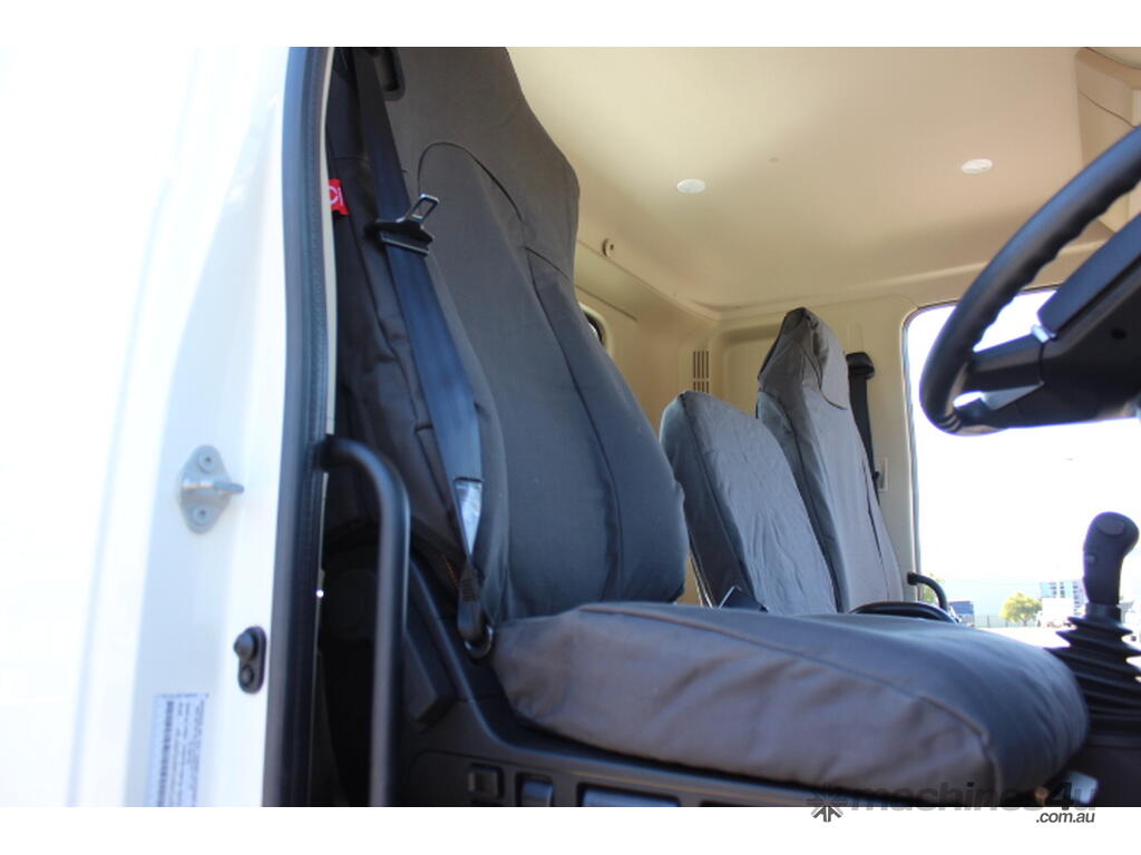 Buy New 2024 Hino FE 500 HINO FE 500 AUTOMATIC ON AIR SUSPENSION Tilt