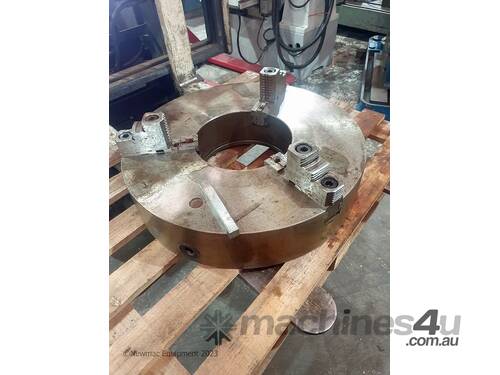 630mm Big Bore 3 Jaw Chuck