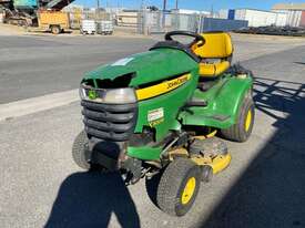 John Deere X300R Ride On Mower - picture1' - Click to enlarge