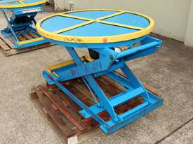 Air Operated Table Pallet Positioner & Leveller  - picture0' - Click to enlarge