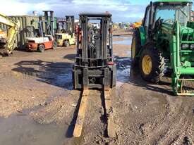 Nissan UGL02A35U Container Mast Forklift - picture0' - Click to enlarge