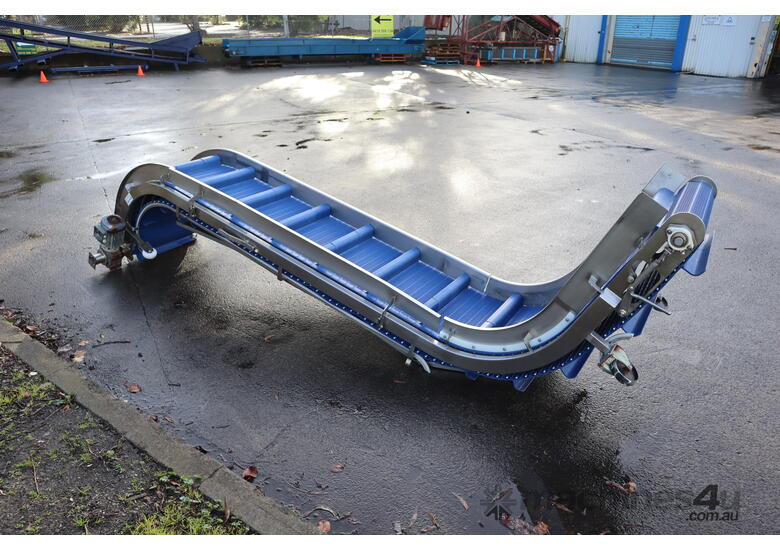 caption Stainless Steel Scoop Bucket Elevator Conveyor - 3m High - ProAli