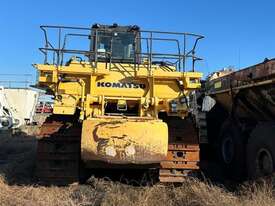 Komatsu D475A-5EO - picture0' - Click to enlarge