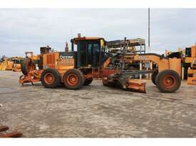 2013 JOHN DEERE 770G Grader - picture0' - Click to enlarge