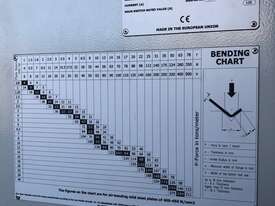 ADIRA PA 13530 HYDRAULIC PRESS BRAKE - picture2' - Click to enlarge