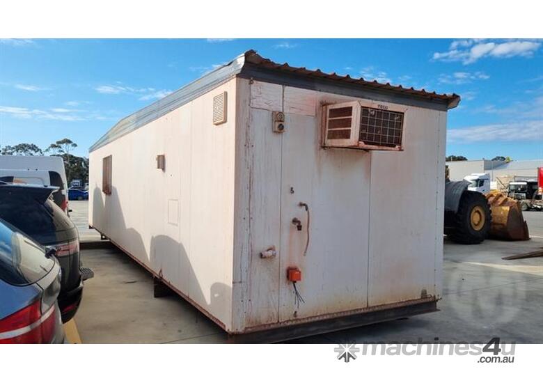 caption Pigdon Portables 12X3M